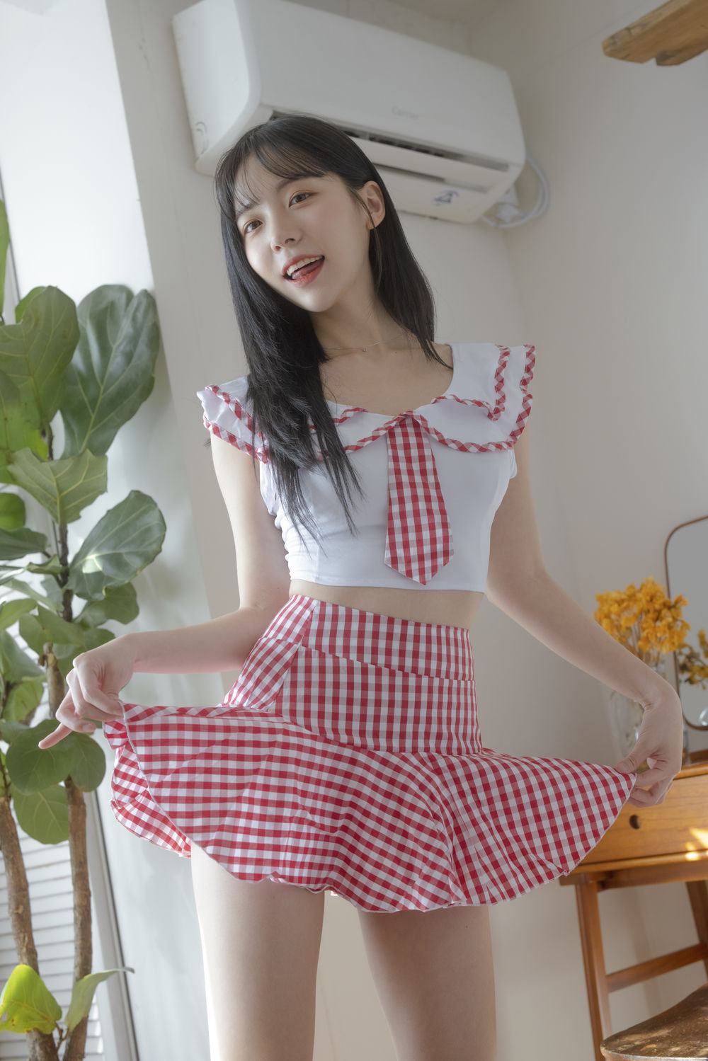 图片[2]-李素英·쏘블리 (@leeesovely)-写真作品合集资源下载 14套丨19.67G-图欢社